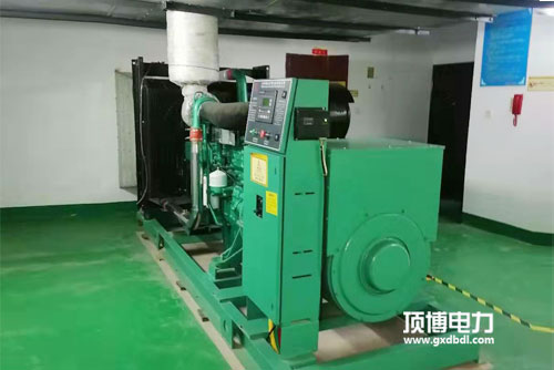 柴油發(fā)電機(jī)多少錢？頂博解密發(fā)電機(jī)價(jià)格影響因素